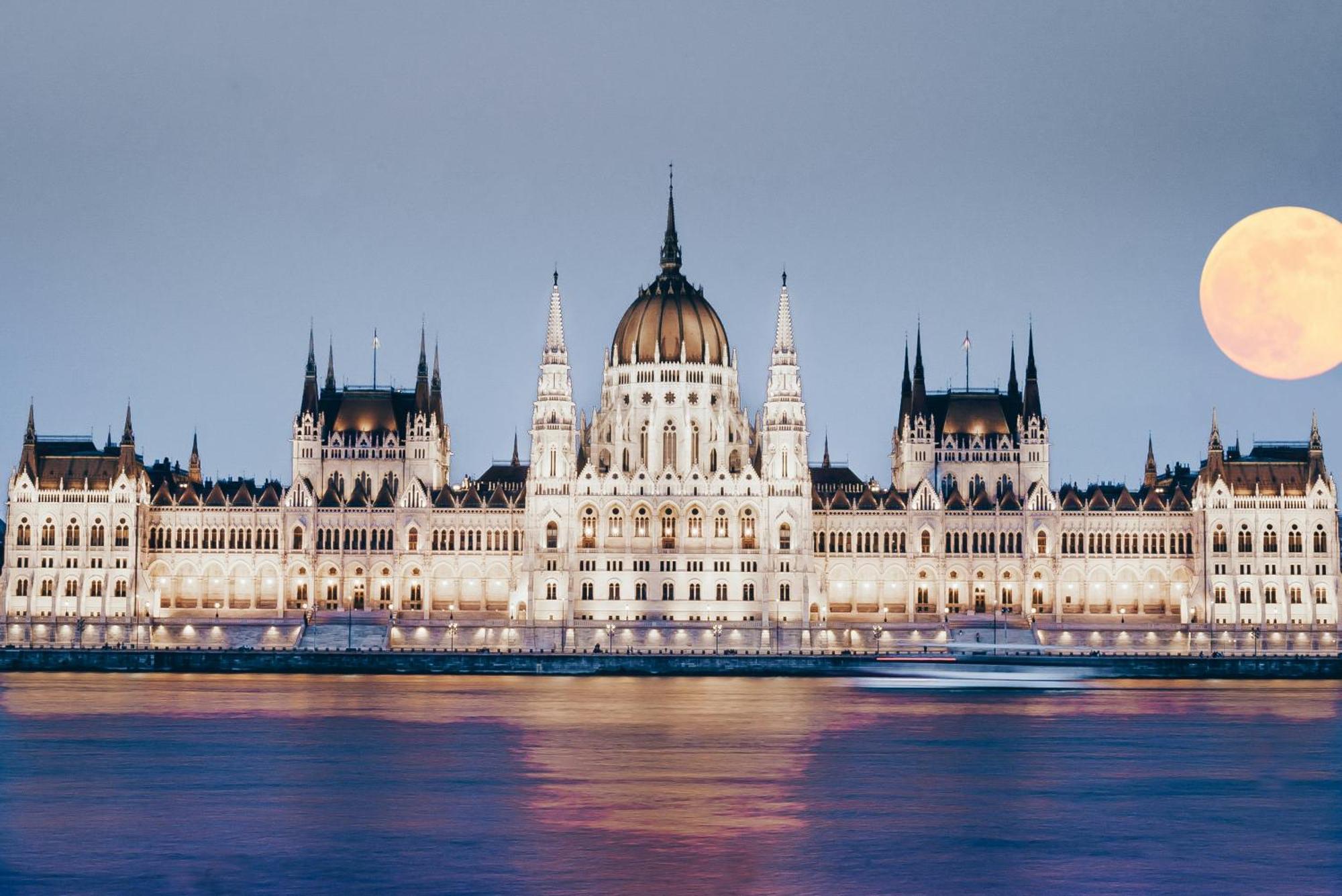 W33 - Prime Location - Comfortable Quality Apartments By Bqa Budapest Exterior foto